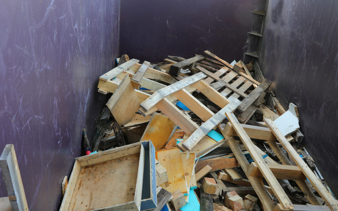 Smaltimento pallet rotti e cassette in legno: soluzioni pratiche per aziende e magazzini